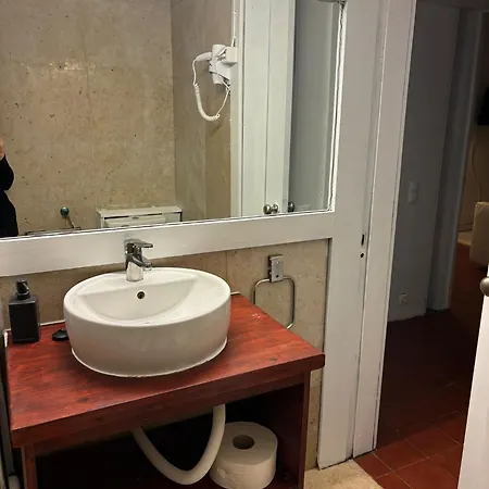 Estrada De Benfica 600 Apartamento *