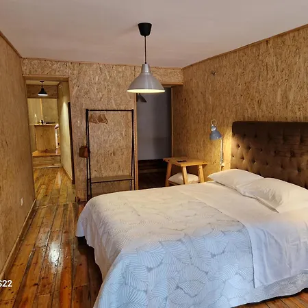 Estrada De Benfica 600 * Lisboa