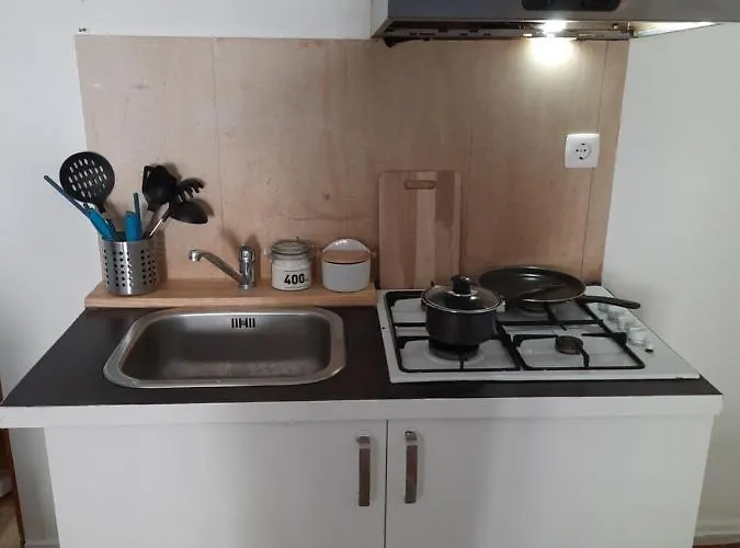 Estrada De Benfica 600 Apartment *